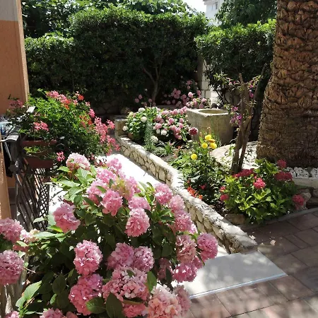 Neda Apartmani Mali Lošinj Exterior foto
