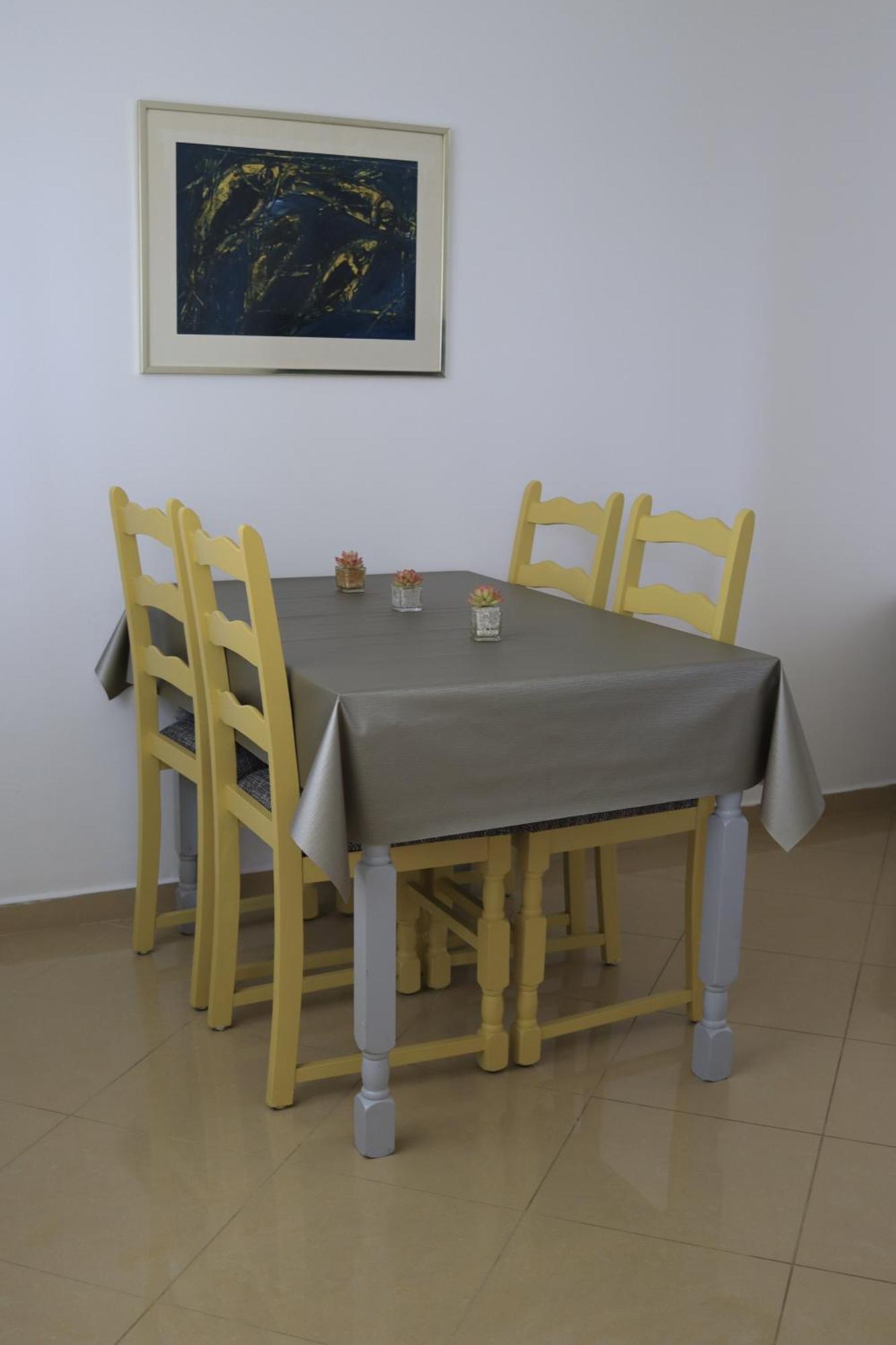 Neda Apartment *